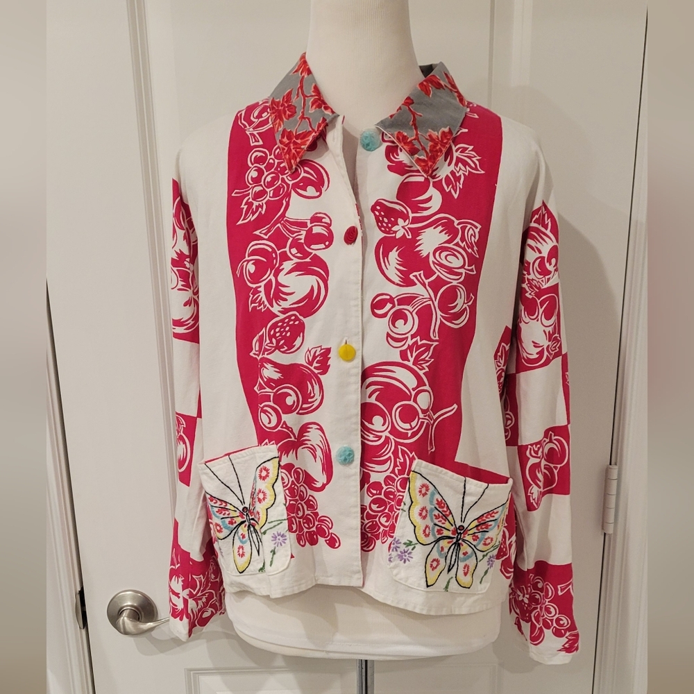 Vintage One of a Kind Embroidered Shirt Jacket. Sz. Medium/Large